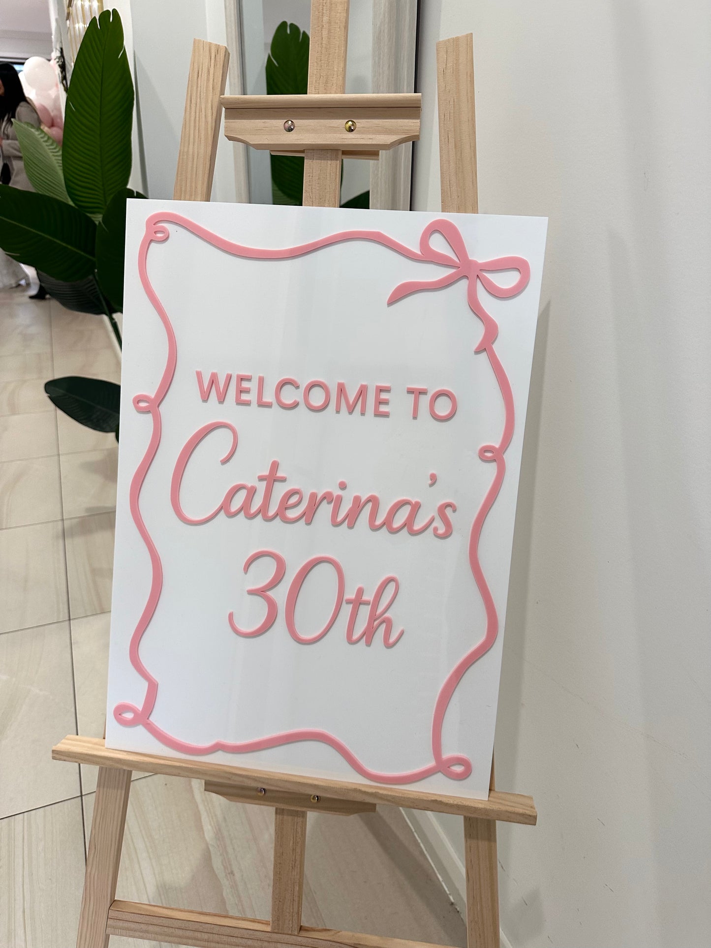 Welcome Signs with Detail
